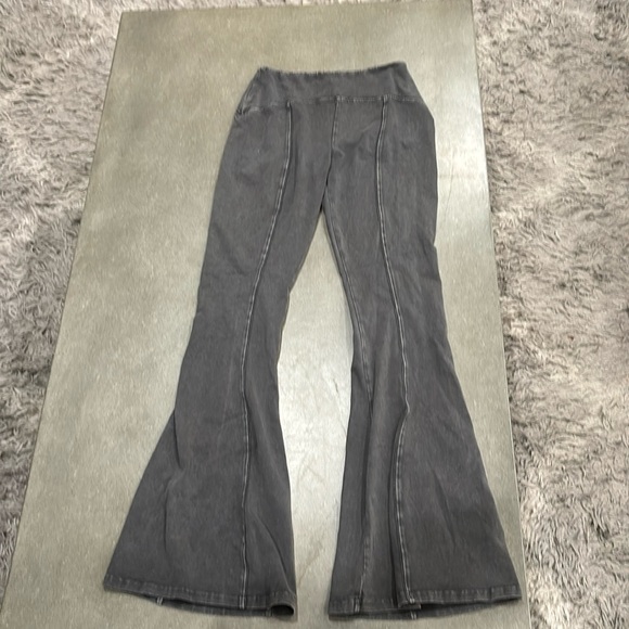 Urban Outfitters Pants - Urban Outfitters flare pants